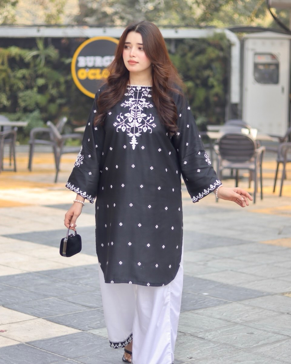Black Pearl Emb 2Pc